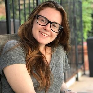 Meet your Posher, Elisa